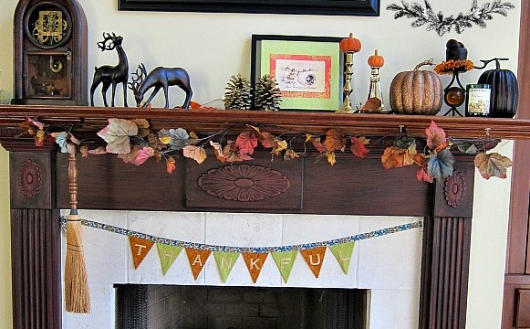 Embroidered Thankful Banner!